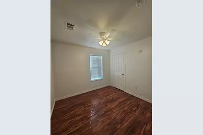 606 Trinity Street, Lockhart, TX 78644 - Photo 13