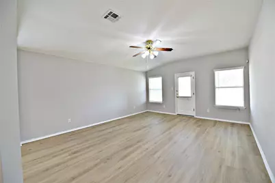 510 Golden Gate Drive, Leander, TX 78641 - Photo 7