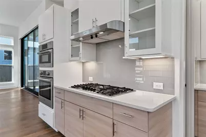 6300 Toscana Avenue, Austin, TX 78724 - Photo 9