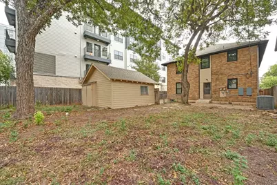 910 W 22nd 1/2 Street, Austin, TX 78705 - Photo 27