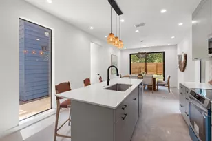 2308 S 2nd St, Austin, TX 78704 - Photo 5