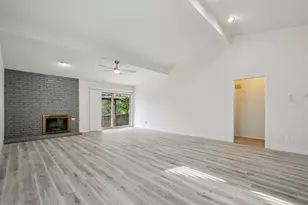 9424 Singing Quail Dr, Austin, TX 78758 - Photo 7