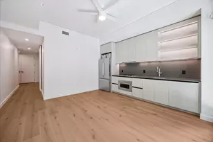 610 Davis St, Austin, TX 78701 - Photo 5