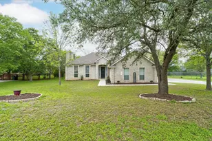 202 Meadow Woods Dr, Kyle, TX 78640 - Photo 1