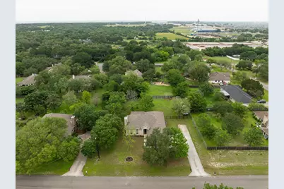 202 Meadow Woods Drive, Kyle, TX 78640 - Photo 33