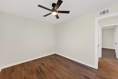 1402 Southport Drive, Austin, TX 78704 - Photo 5