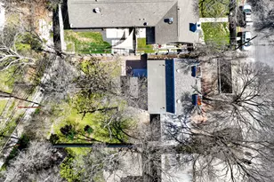 1402 Southport Dr, Austin, TX 78704 - Photo 31