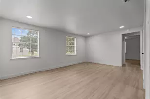 515 W Houston St, Tyler, TX 75702 - Photo 3