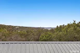 7705 Debbie Dr, Volente, TX 78641 - Photo 11