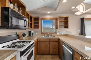 7705 Debbie Dr, Volente, TX 78641 - Photo 21