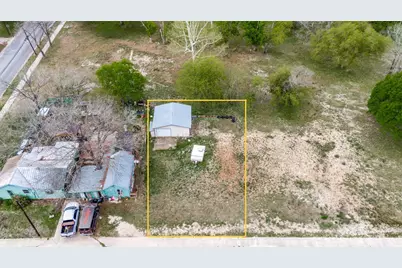 1315 3rd Street N, Kerrville, TX 78028 - Photo 1
