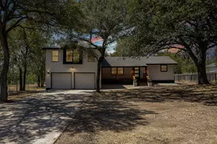 349 Forest Lake Dr, Del Valle, TX 78617 - Photo 35