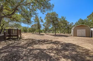 349 Forest Lake Dr, Del Valle, TX 78617 - Photo 3