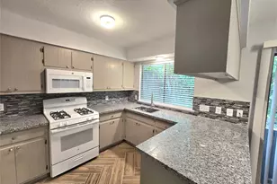 1417 Hyridge Cir, Round Rock, TX 78664 - Photo 5