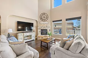 200 Lake Livingston Dr, Georgetown, TX 78628 - Photo 9