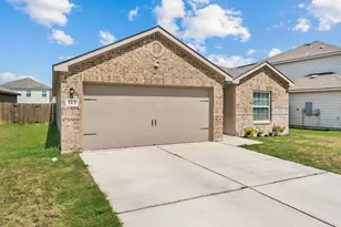 113 Stratton Ln, Jarrell, TX 76537 - Photo 3