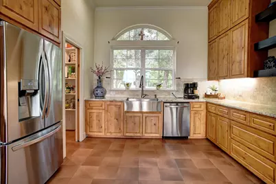 189 Moccasin Canyon, Cedar Creek, TX 78612 - Photo 7