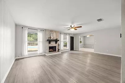 1702 Oakridge Drive, Round Rock, TX 78681 - Photo 9