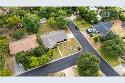 2705 Harrowden Drive, Austin, TX 78727 - Photo 25