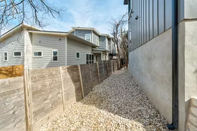 1736 Bunche Road #B5, Austin, TX 78721 - Photo 37