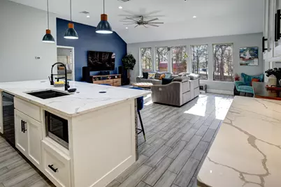 160 Nuuanu Lane, Bastrop, TX 78602 - Photo 5