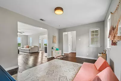 7105 Mountain Trail, Austin, TX 78732 - Photo 15