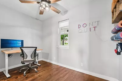 7105 Mountain Trail, Austin, TX 78732 - Photo 17