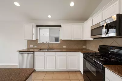 1812 McClannahan Drive, Austin, TX 78748 - Photo 9