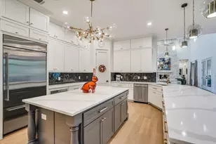 1379 Bunker Rnch Blvd, Dripping Springs, TX 78620 - Photo 13
