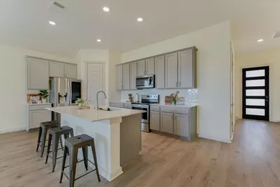 1013 Bear Track Loop, Georgetown, TX 78628 - Photo 3