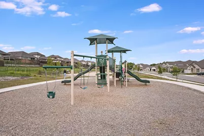 1013 Bear Track Loop, Georgetown, TX 78628 - Photo 27