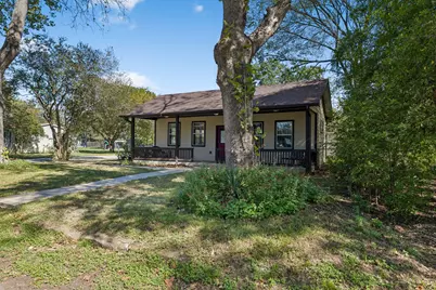 401 Rivers Street, Smithville, TX 78957 - Photo 3