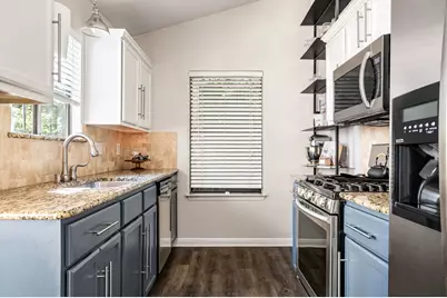 8611 United Kingdom Drive, Austin, TX 78748 - Photo 9