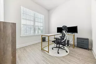 806 Dayton Dr, Austin, TX 78748 - Photo 7