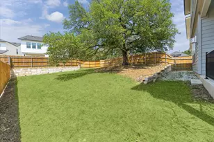 806 Dayton Dr, Austin, TX 78748 - Photo 25