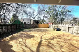 807 E Riverside Dr Dr, Austin, TX 78704 - Photo 29