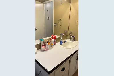 400 Ride Out Boulevard, Elgin, TX 78621 - Photo 25