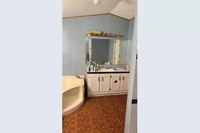 400 Ride Out Boulevard, Elgin, TX 78621 - Photo 11