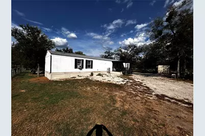 400 Ride Out Boulevard, Elgin, TX 78621 - Photo 3
