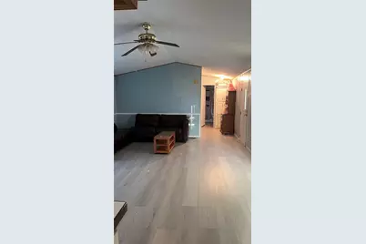 400 Ride Out Boulevard, Elgin, TX 78621 - Photo 19