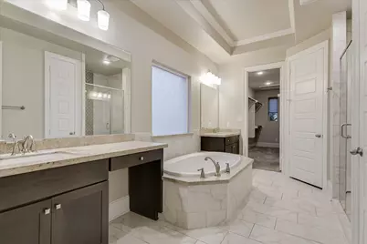 305 Coniglio Cove, Lakeway, TX 78738 - Photo 21