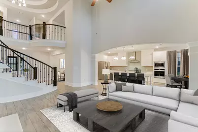 305 Coniglio Cove, Lakeway, TX 78738 - Photo 5