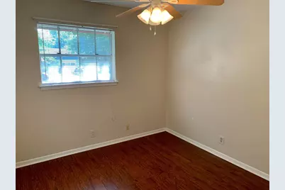 400 Tilbury Lane, Austin, TX 78745 - Photo 11