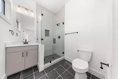 102 Mountain Home Road, Horseshoe Bay, TX 78657 - Photo 17