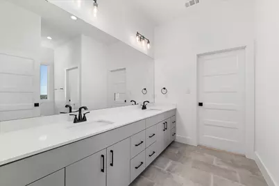 102 Mountain Home Road, Horseshoe Bay, TX 78657 - Photo 19
