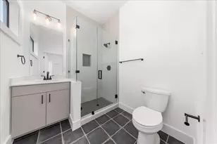 102 Mountain Home Rd, Horseshoe Bay, TX 78657 - Photo 17