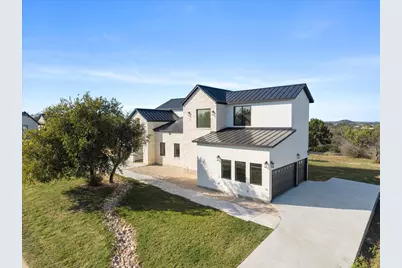 102 Mountain Home Road, Horseshoe Bay, TX 78657 - Photo 3