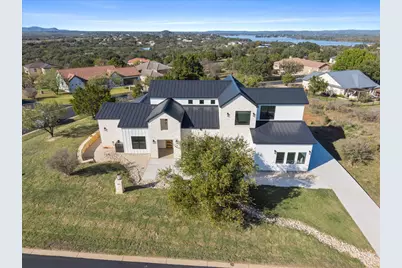 102 Mountain Home Road, Horseshoe Bay, TX 78657 - Photo 1