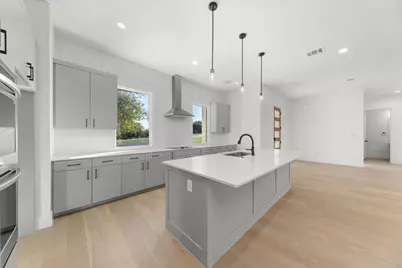 102 Mountain Home Road, Horseshoe Bay, TX 78657 - Photo 9