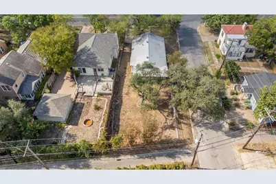 1801 Travis Heights Boulevard, Austin, TX 78704 - Photo 11